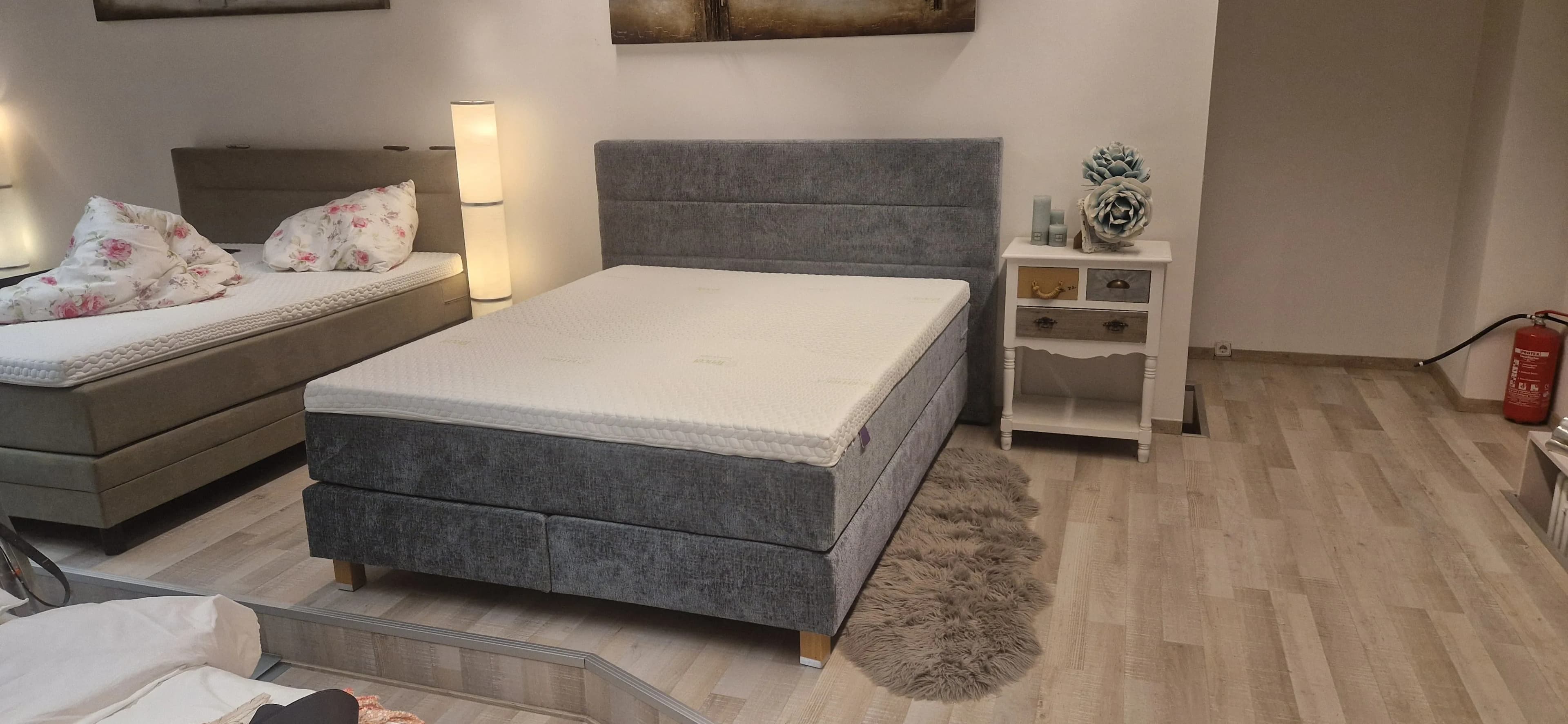 Boxspringbett Picasso 160x200 cm – Stoff Niagara – Ausstellungsstück