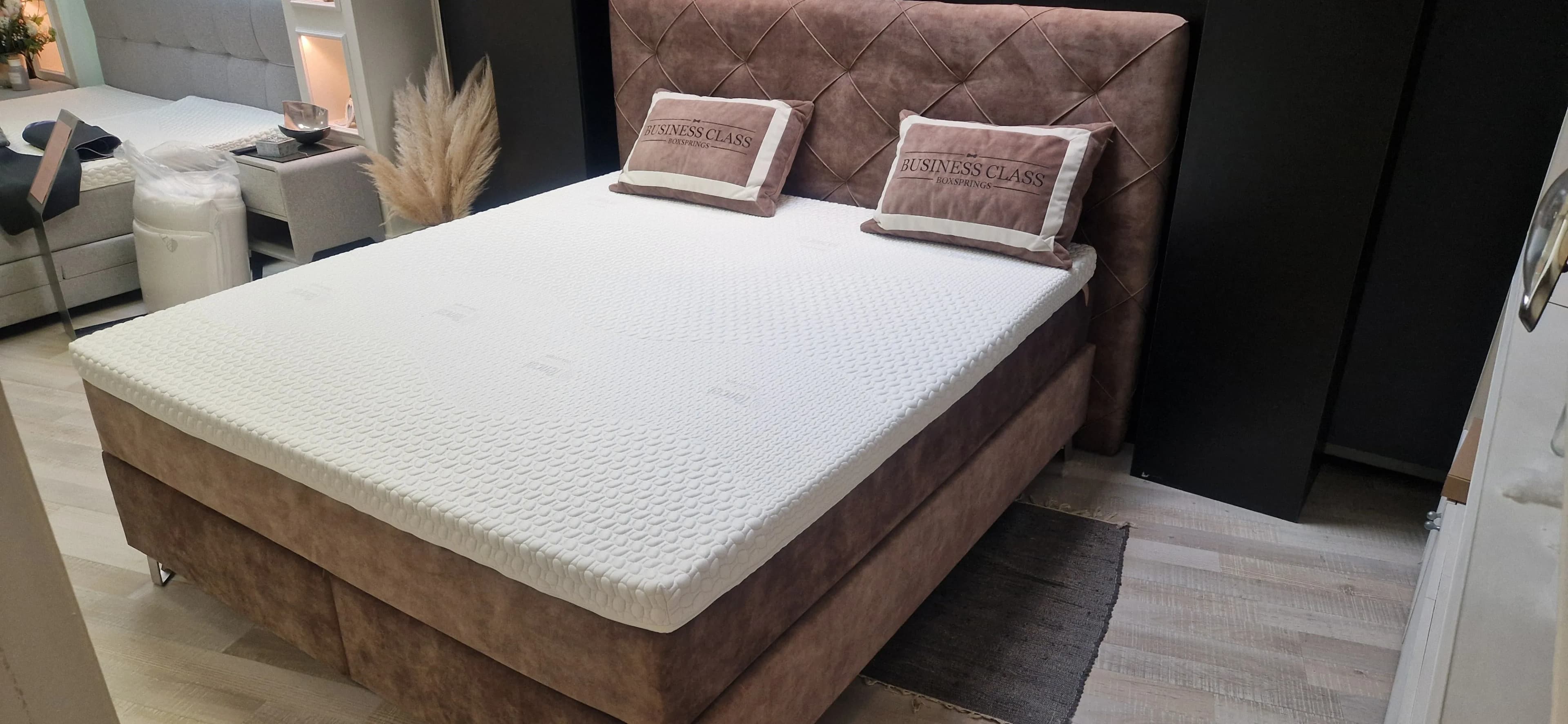 Boxspringbett 180x200 cm – Samt braun – Ausstellungsstück HG 2/3