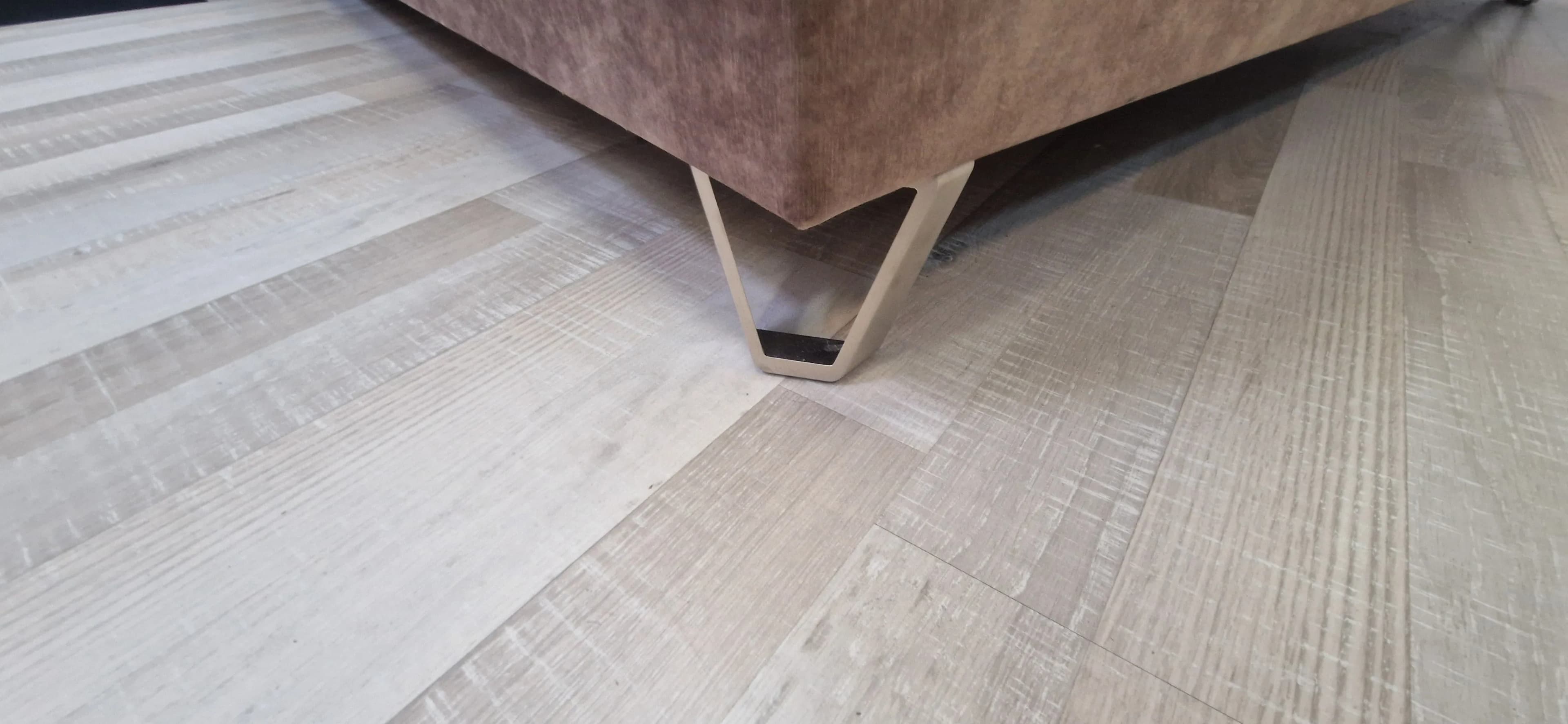 Boxspringbett 180x200 cm – Samt braun – Ausstellungsstück HG 2/3