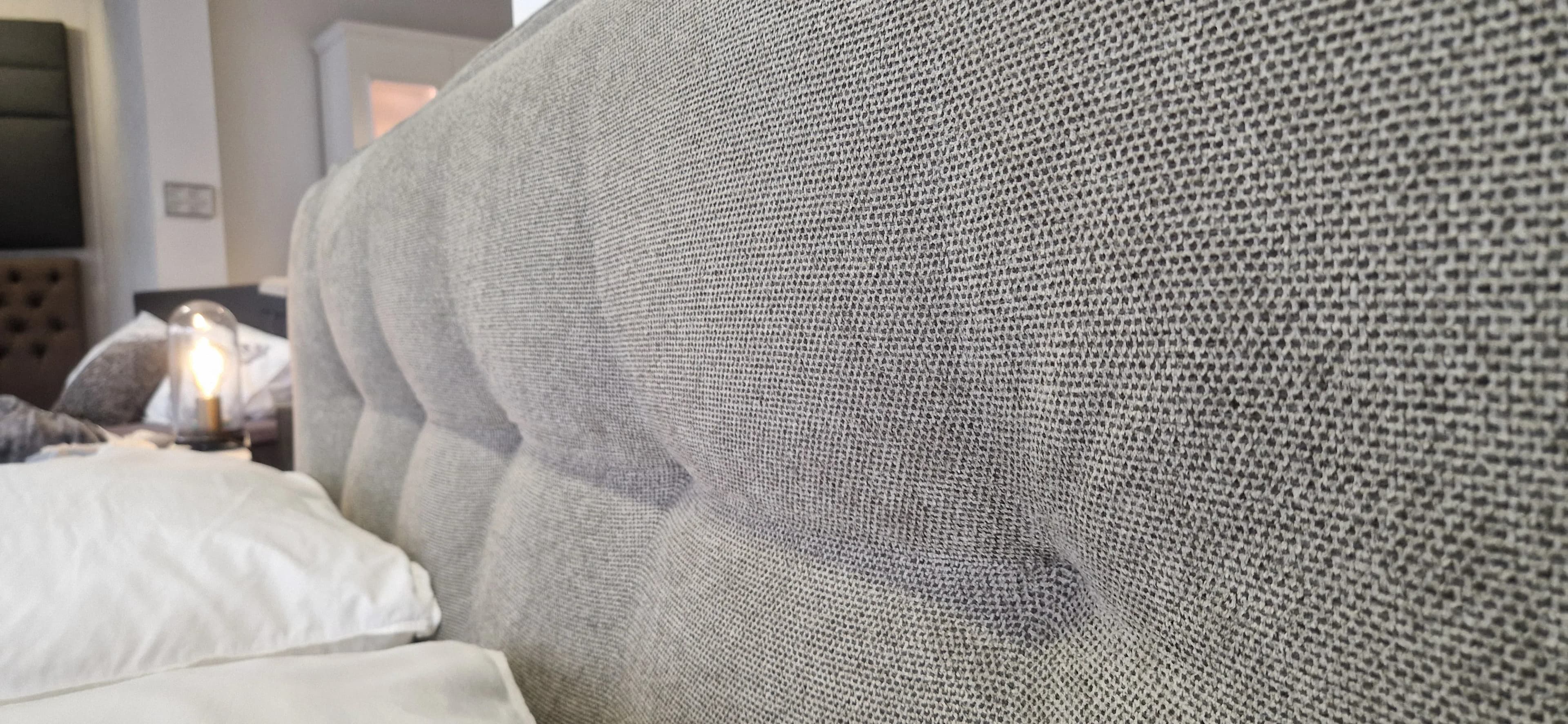 Boxspringbett Rousseau 180x200 cm – mit Bettbank – Stoff Grün – Ausstellungsstück