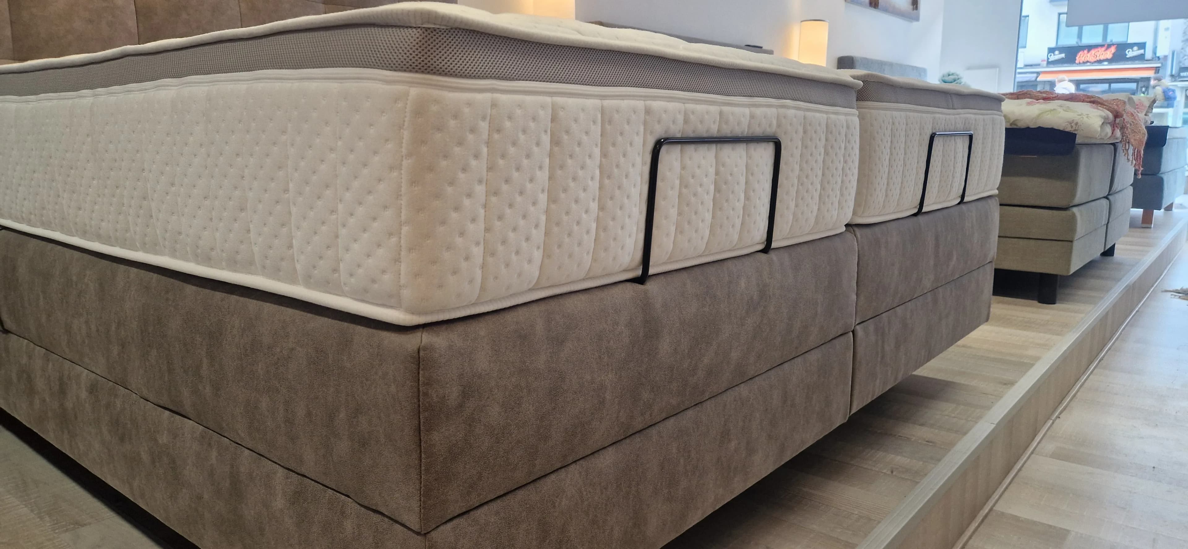 Ausstellungsstück Boxspringbett "Van Gogh" 180x200 – Einzelstück